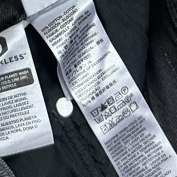 NWT Levi’s SilverTab High Waisted Mom Jeans Grey - Picture 7 of 8